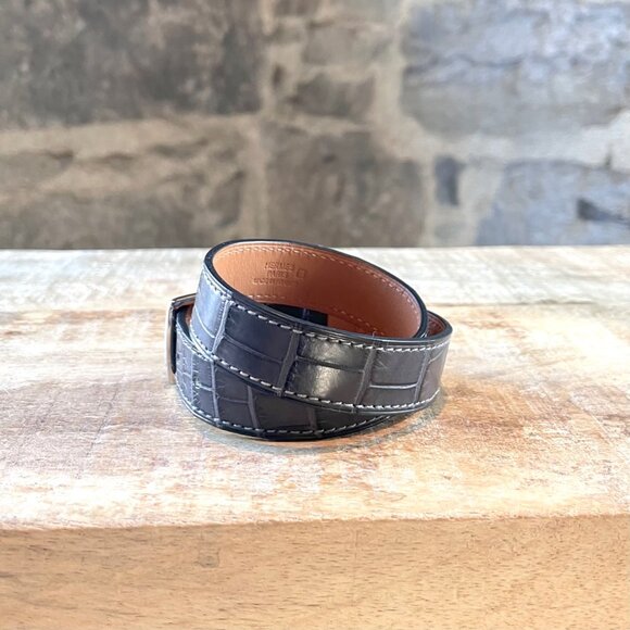 Hermès Graphite Alligator Étrivière Double Tour PHW Bracelet - Picture 3 of 11